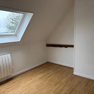 13 km de Beaune, appartement T3 avec parking